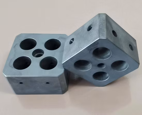 L'usine de force exporte des produits en carbure de silicium fritté sans pression à l'étranger